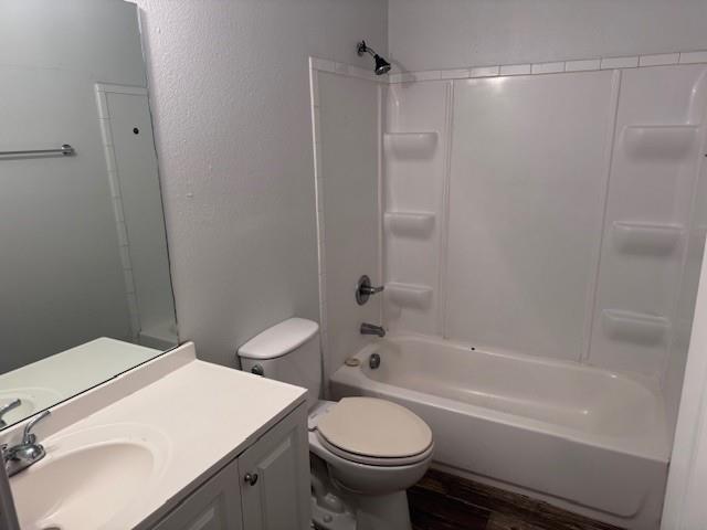 Building Photo - 2905 Clarksville St