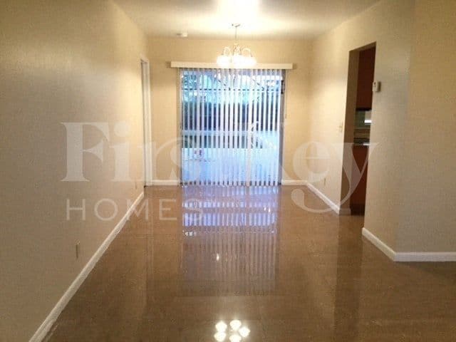 Building Photo - 4317 Honeysuckle Ave