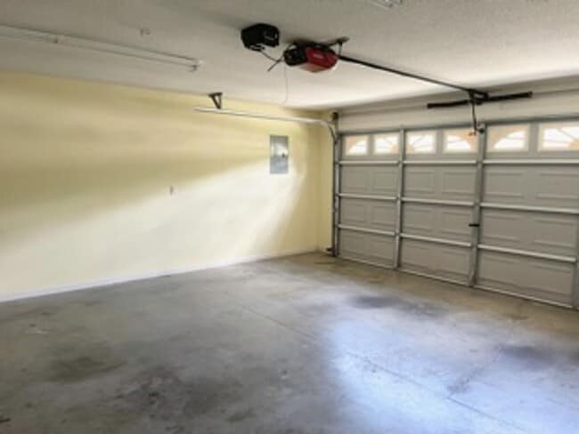 Building Photo - Powell/Anderson County 37849 - 3 bedroom, ...