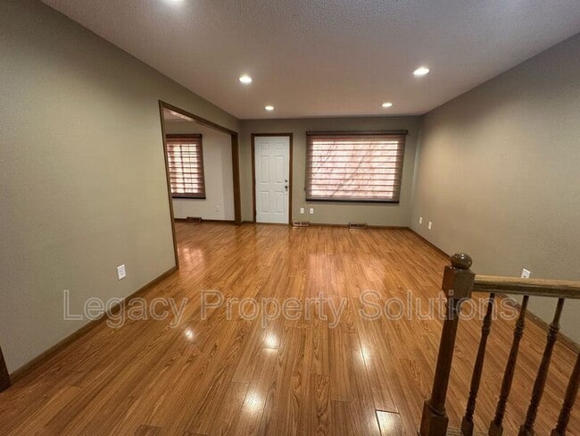 Building Photo - 1400 S 3rd St