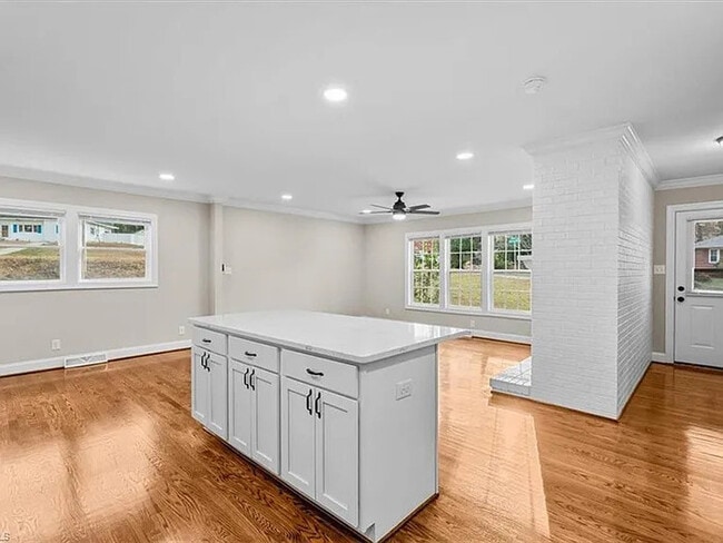 Building Photo - Earn Wealth While Leasing - Like a Homeowner - Lease to Own