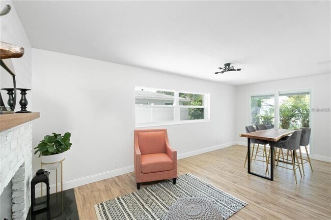 Building Photo - 1801 Bellemeade Dr