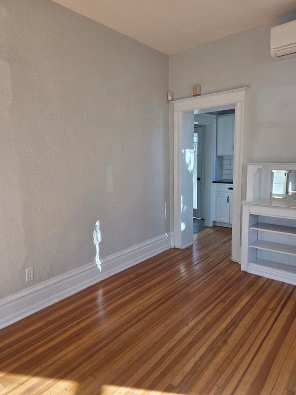 Building Photo - 2 Pennsylvania St