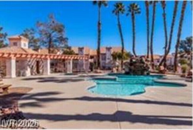 Building Photo - 7570 W Flamingo Rd