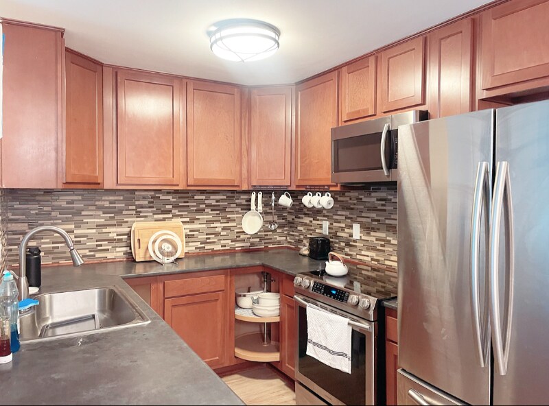 Building Photo - 23280 Orange Ave