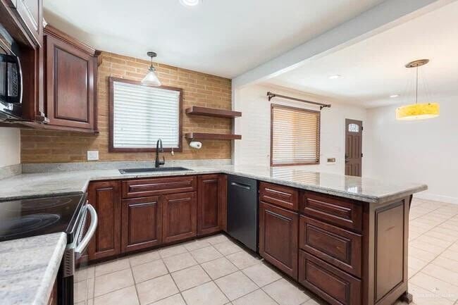 Building Photo - 23 West St