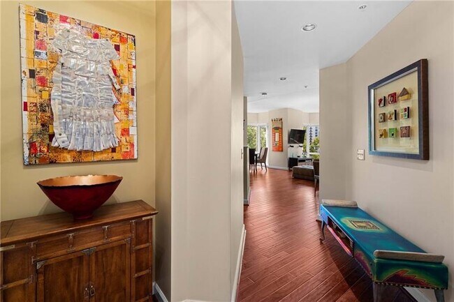 Building Photo - 3475 Oak Valley Rd NE