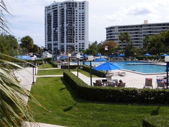 Building Photo - 500 Three Islands Boulevard