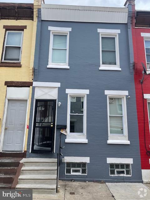 Building Photo - 2211 N Bouvier St