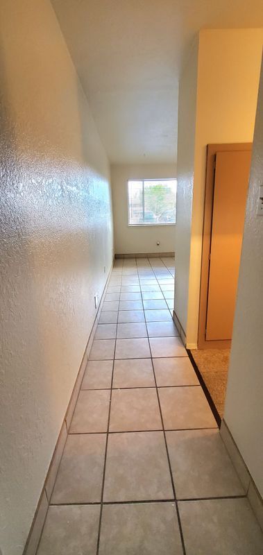 Building Photo - 320 Tennessee St SE