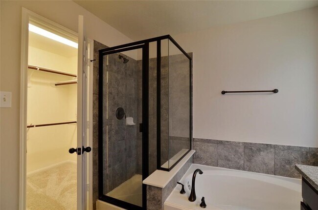 Building Photo - 11219 English Rose Trail