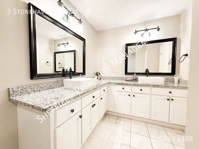 Building Photo - 3 Stonehaven Ct