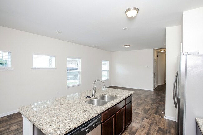 Building Photo - 1 Month Free! Tour Today! Spacious Home Ne...
