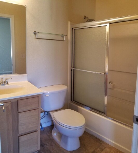 Building Photo - 4691 Kathleen Denise Ln