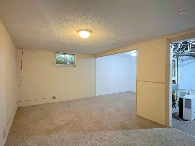 Building Photo - One Bedroom House with basement