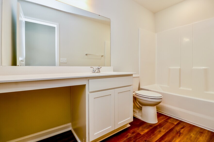 Building Photo - 39 Tondee Wy