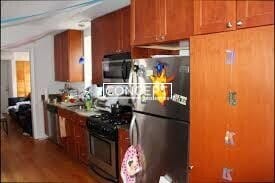 Building Photo - 64 Louis Prang St