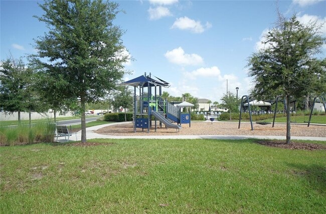 Building Photo - 19427 Blue Pond Dr