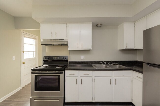 Interior Photo - The Village at Hermitage