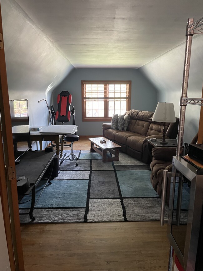 Primary Photo - 48 Hammerschmidt Ave