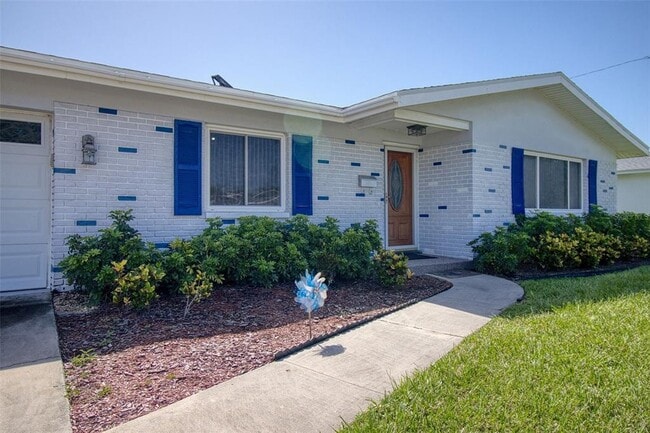 Building Photo - 1837 Princeton Dr