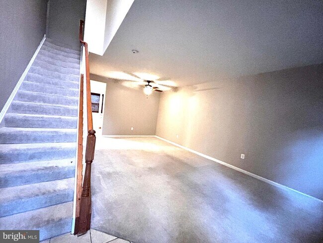 Building Photo - 312 Quinton Oaks Cir