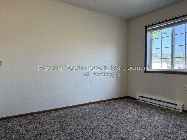 Building Photo - 455 22nd St E