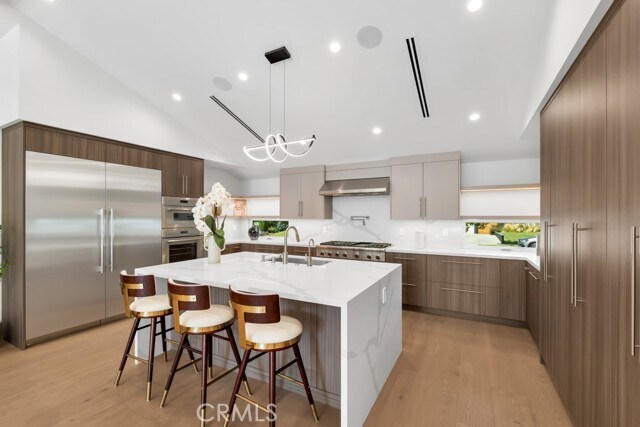 Building Photo - 4801 Abbeyville Ave