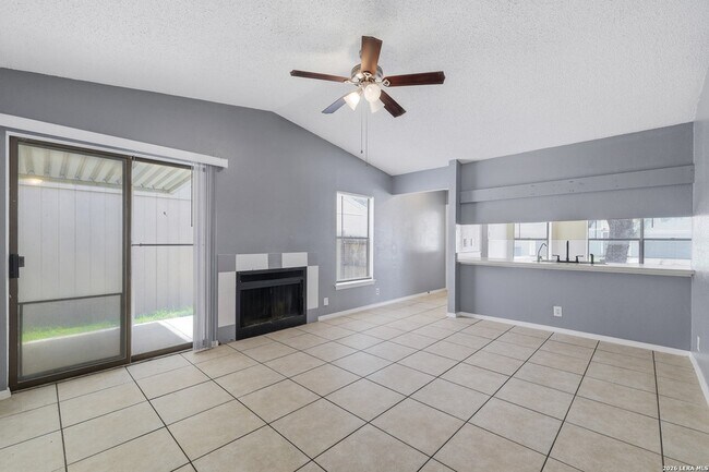 Building Photo - 6210 Valley Queen