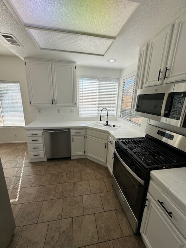 Building Photo - 28211 Windsail Ct