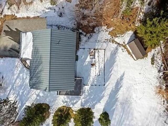Building Photo - 951 Ski Tow Rd