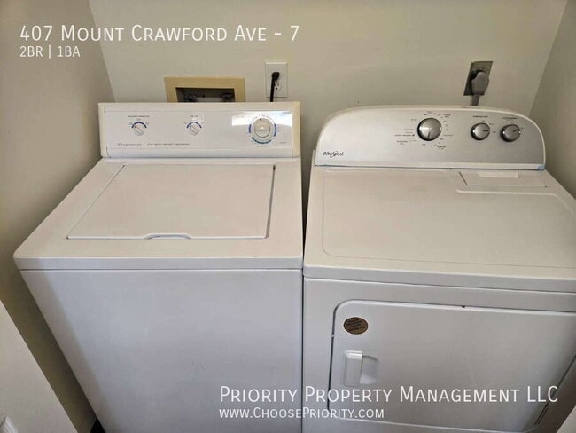 Building Photo - 407 Mt Crawford Ave