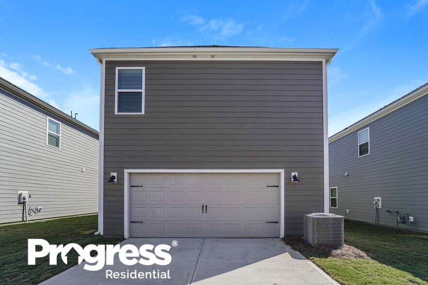 Building Photo - 14220 Laughing Gull Dr