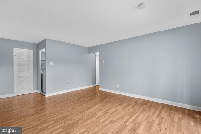 Building Photo - 19413 Brassie Pl
