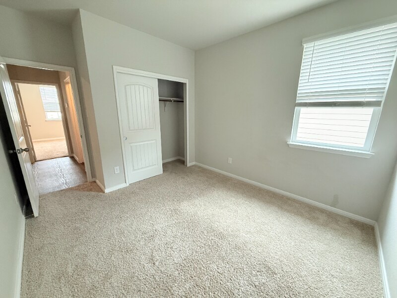 Building Photo - 157 Jayden Dr