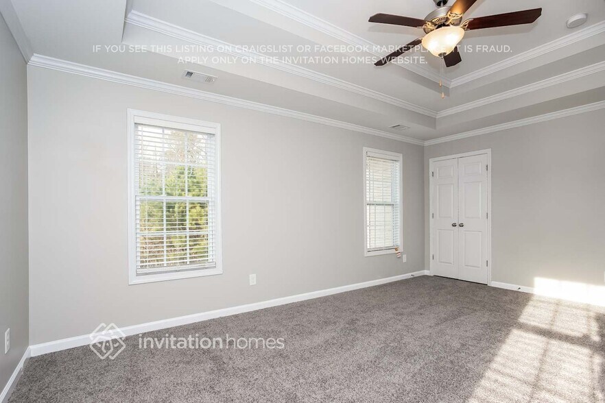 Building Photo - 391 Vinings Vintage Cir SE