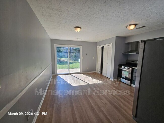 Building Photo - 2638 Fieldstone View Ln SE