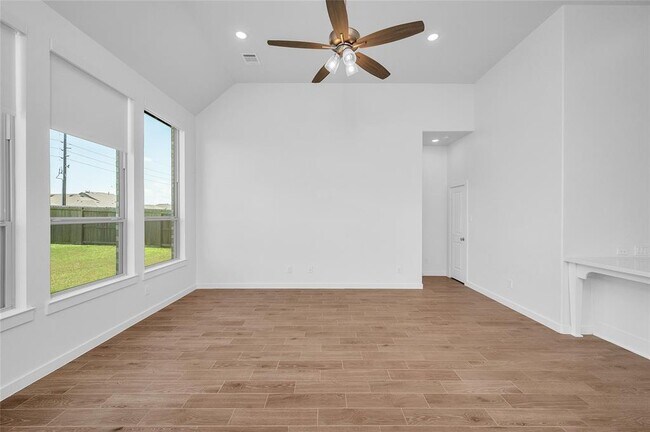 Building Photo - 30218 Indigo Falls Dr