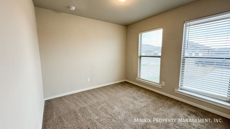 Building Photo - 1638 133rd St