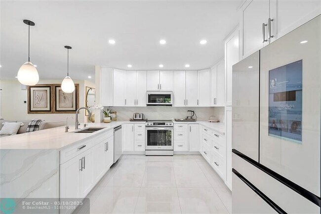 Building Photo - 10209 Vestal Ct