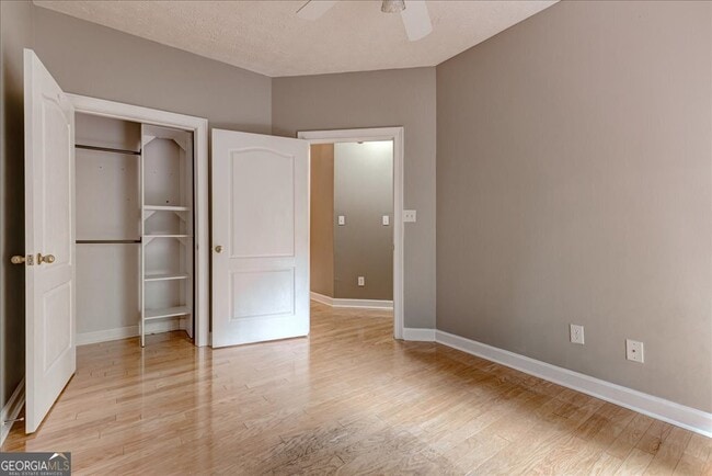 Building Photo - 56 Driftwood Ct