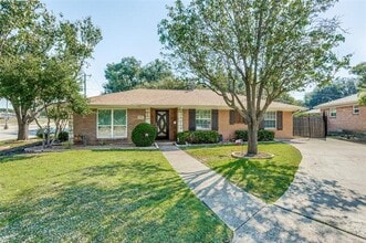 Building Photo - 101 S Weatherred Dr