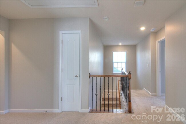 Building Photo - 4008 Silverwood Dr