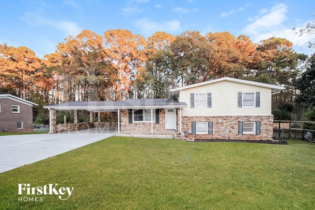 Building Photo - 2237 Powers Ferry Dr SE