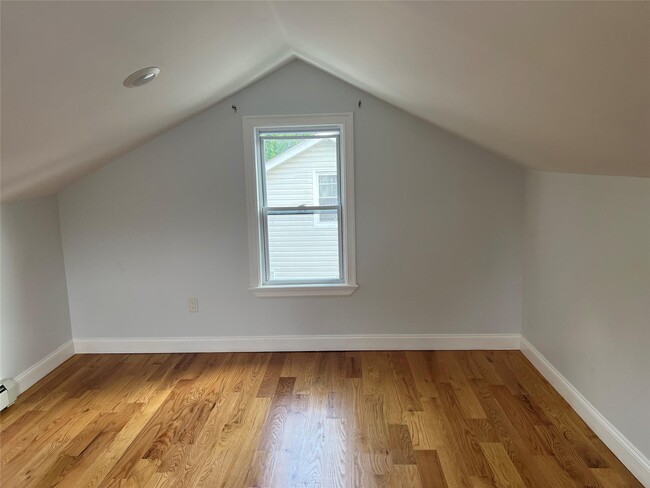 Building Photo - 3710 Secor Ave
