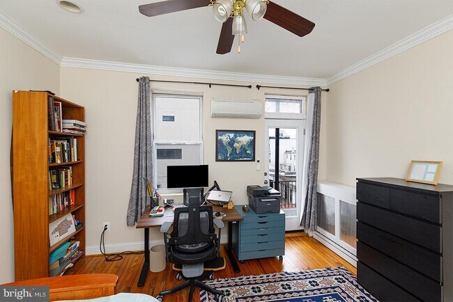 Building Photo - 1113 Clifton St NW