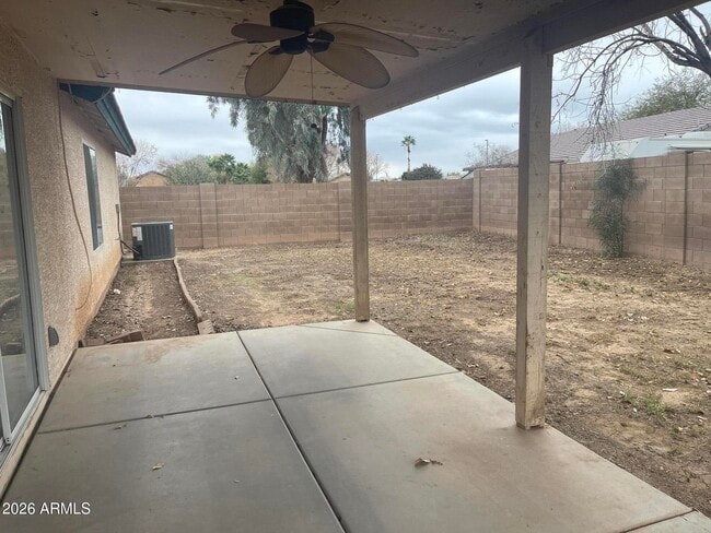 Building Photo - 2950 E Tyson Ct