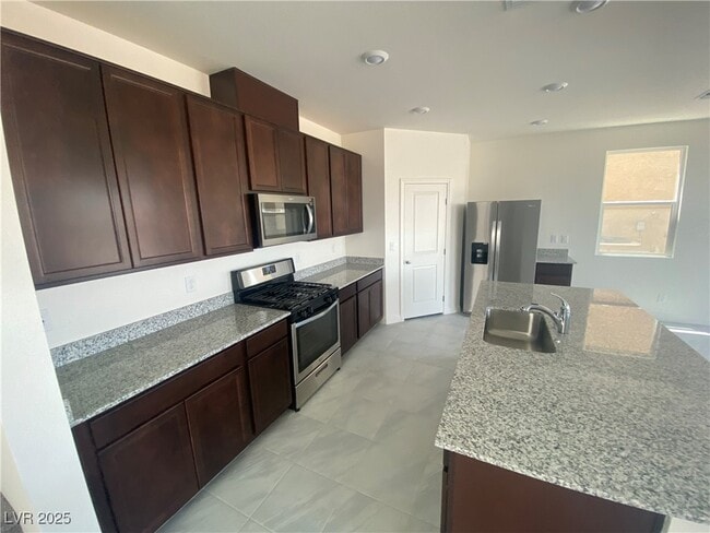 Building Photo - 6023 Coja St