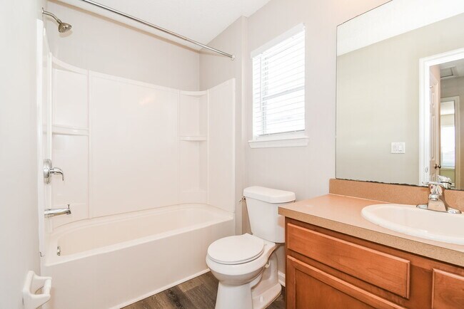 Building Photo - 734 Celebration Lane