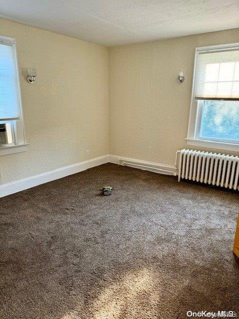 Building Photo - 11 Valley Rd